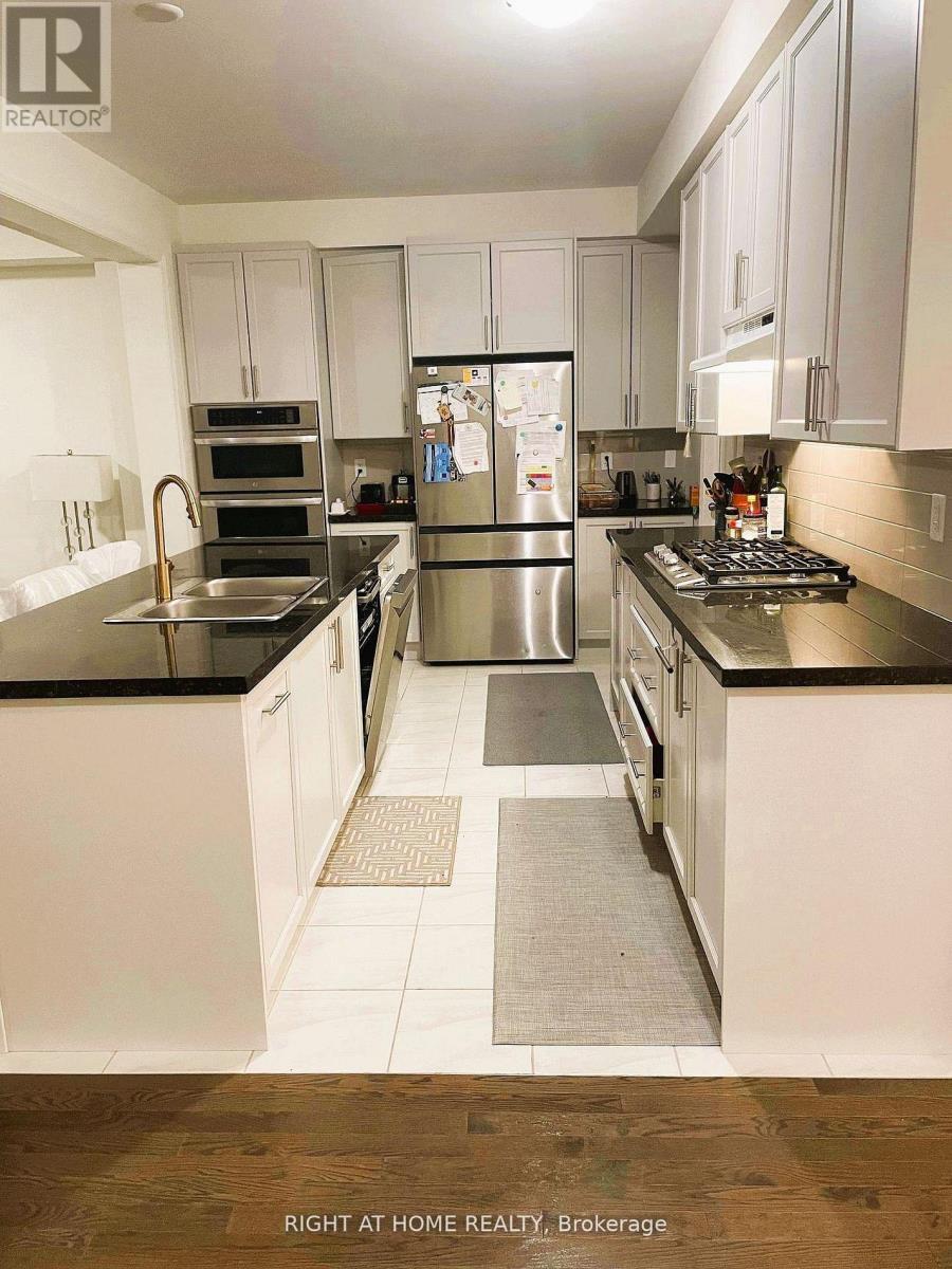 1219 Wilmington Avenue, Oshawa (Kedron), Ontario  L1L 0T9 - Photo 12 - E12788630