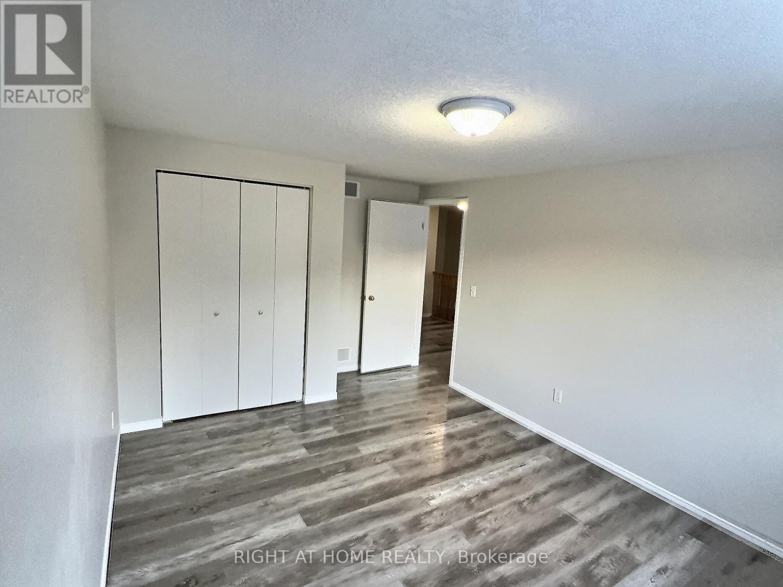 385 Havendale Crescent, Waterloo, Ontario  N2T 2T4 - Photo 14 - X12486931