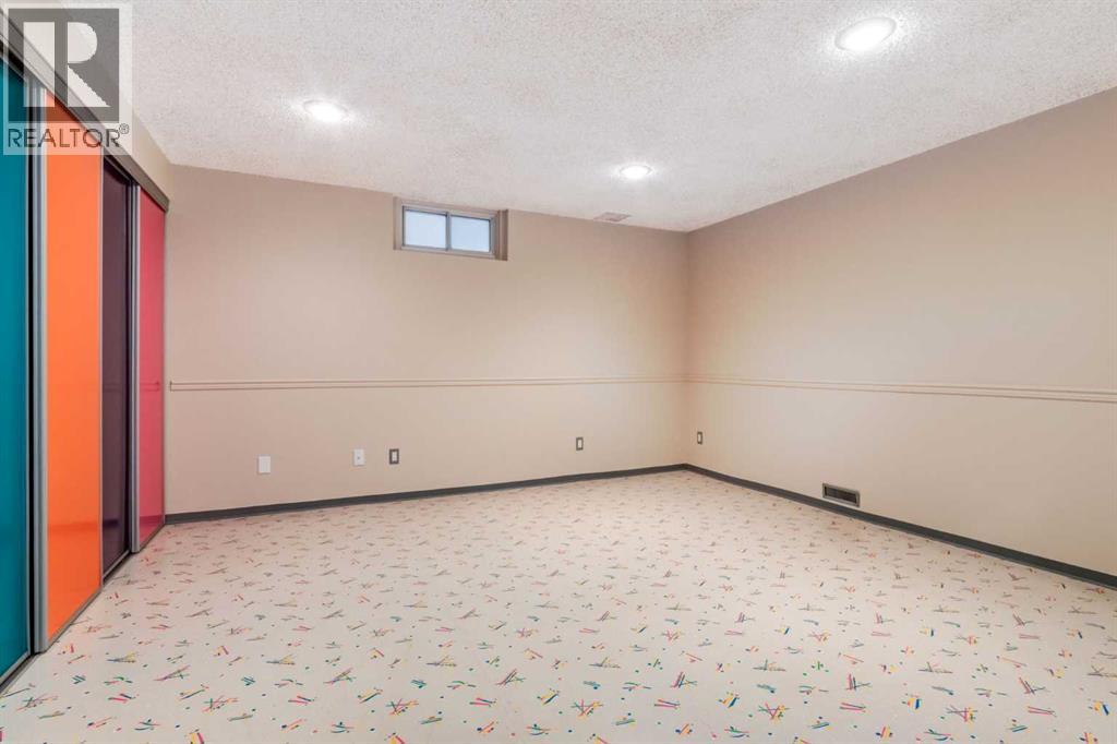 323 Parkridge Way Se, Calgary, Alberta  T2J 4Z5 - Photo 26 - A2286498