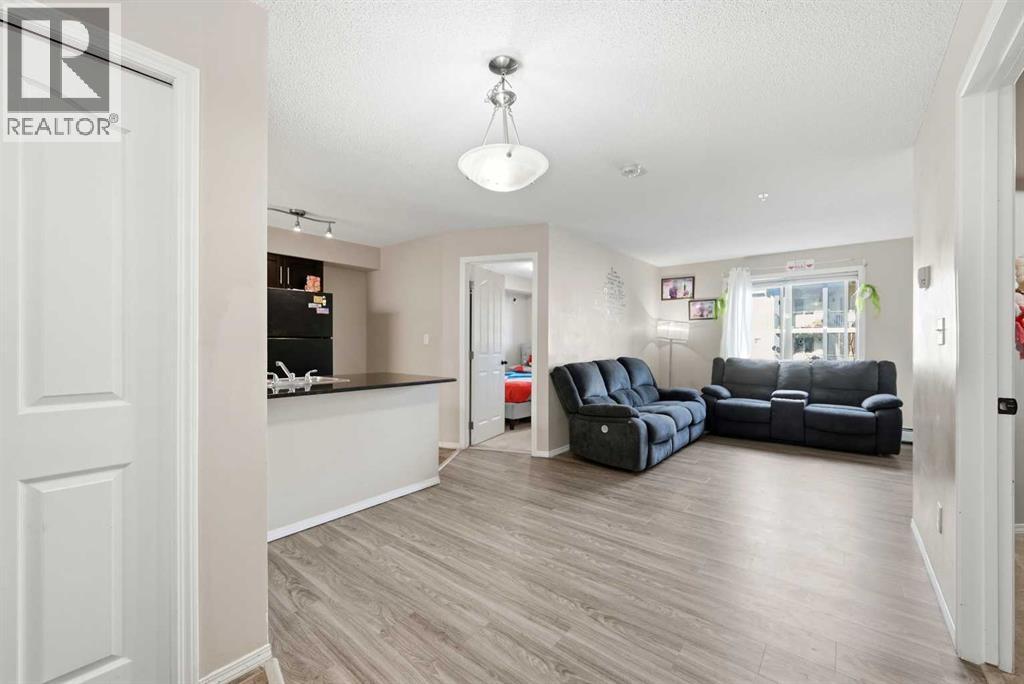 307, 7130 80 Avenue Ne, Calgary, Alberta  T3J 0N5 - Photo 3 - A2286249