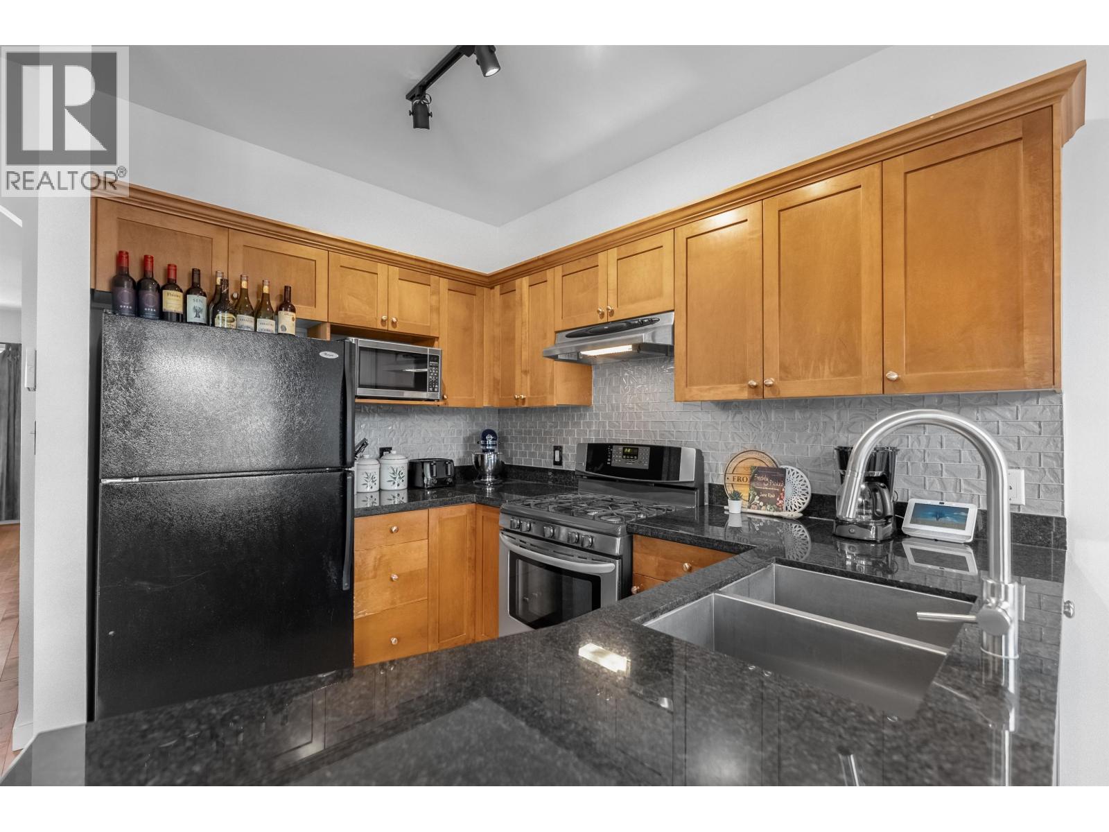 1455 South Dyke Road, New Westminster, British Columbia  V3M 7A2 - Photo 9 - R3090402