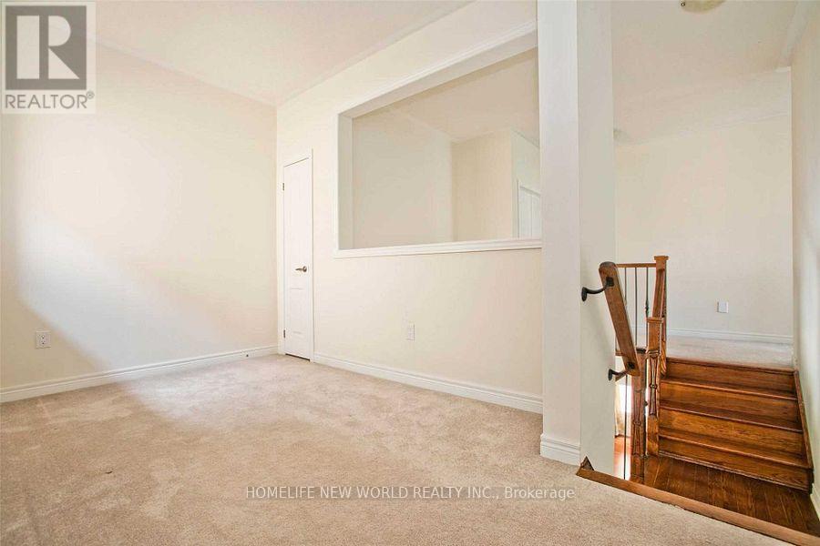 38 Roy Harper Avenue, Aurora, Ontario  L4G 0V4 - Photo 12 - N12796252