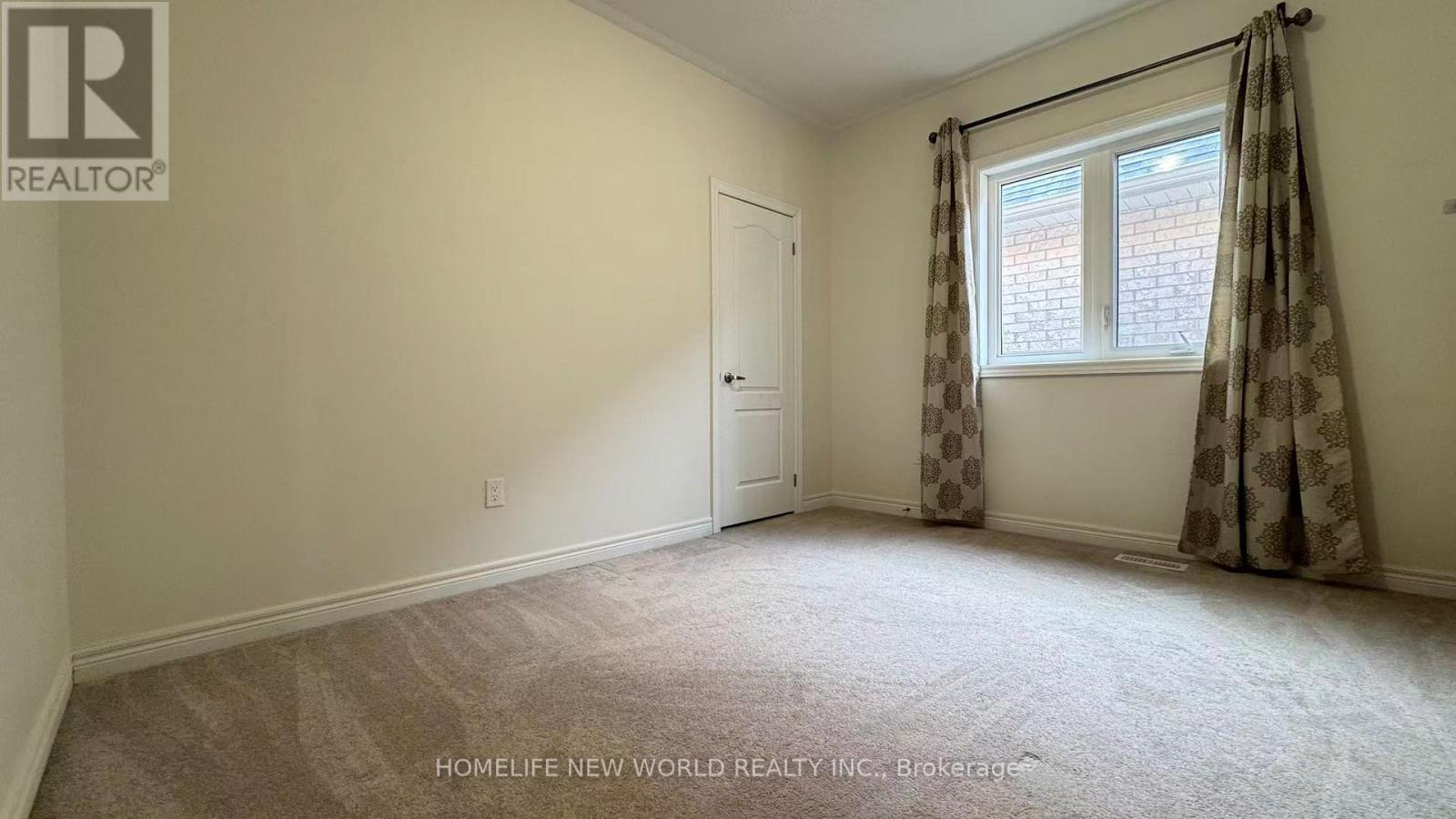 38 Roy Harper Avenue, Aurora, Ontario  L4G 0V4 - Photo 15 - N12796252