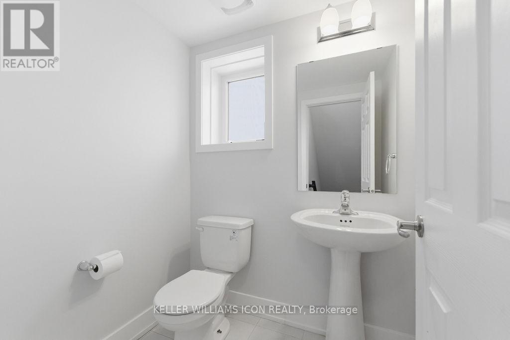 543 Woven Private, Ottawa, Ontario  K2S 3B2 - Photo 10 - X12646370