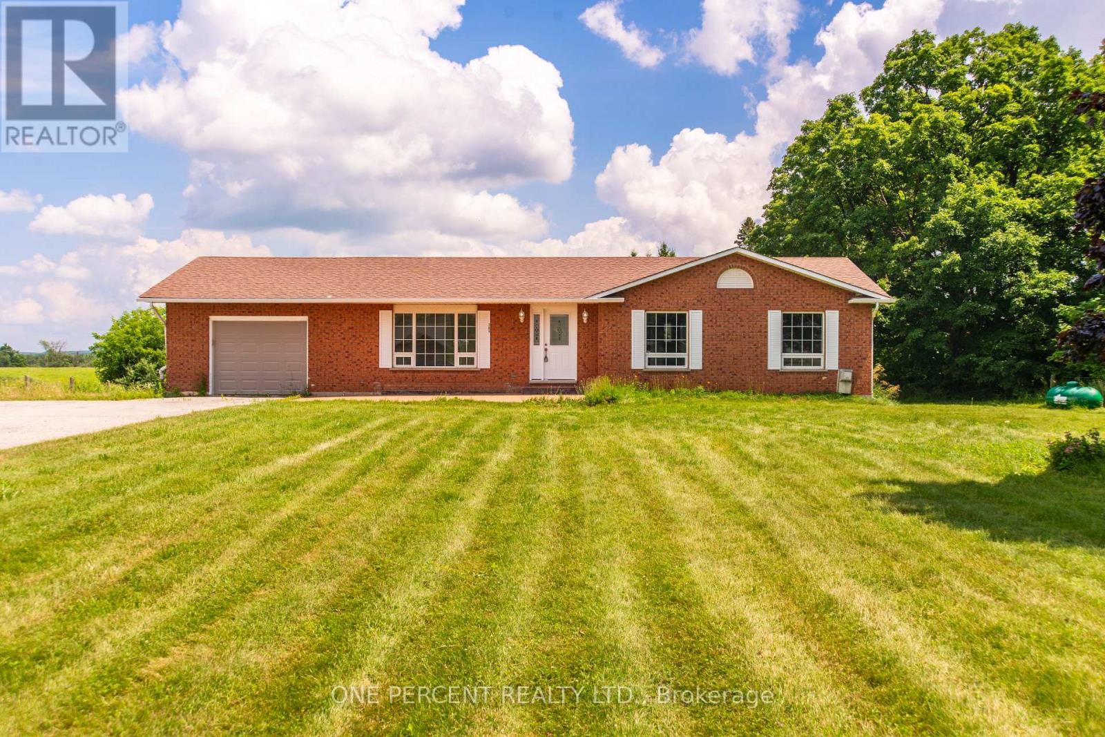 156011 Highway 10 Highway, Melancthon, Ontario  L9V 1X9 - Photo 2 - X12796246