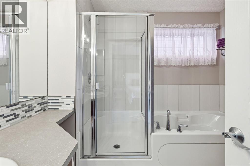 15 New Brighton Common Se, Calgary, Alberta  T2Z 0T9 - Photo 26 - A2281976