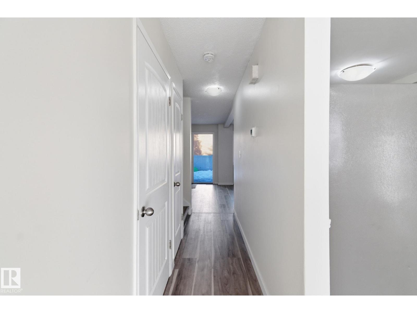 180 Londonderry Sq Nw, Edmonton, Alberta  T5C 3C4 - Photo 6 - E4473751