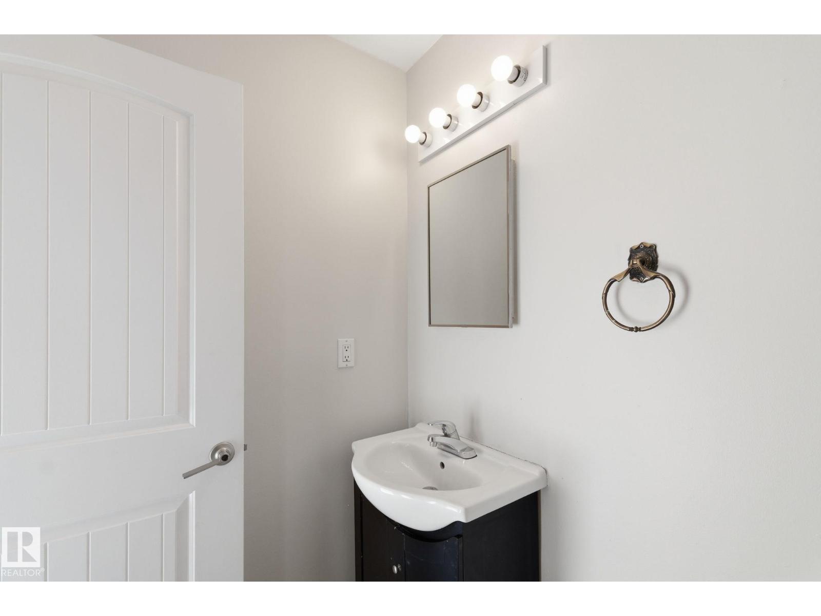 180 Londonderry Sq Nw, Edmonton, Alberta  T5C 3C4 - Photo 21 - E4473751