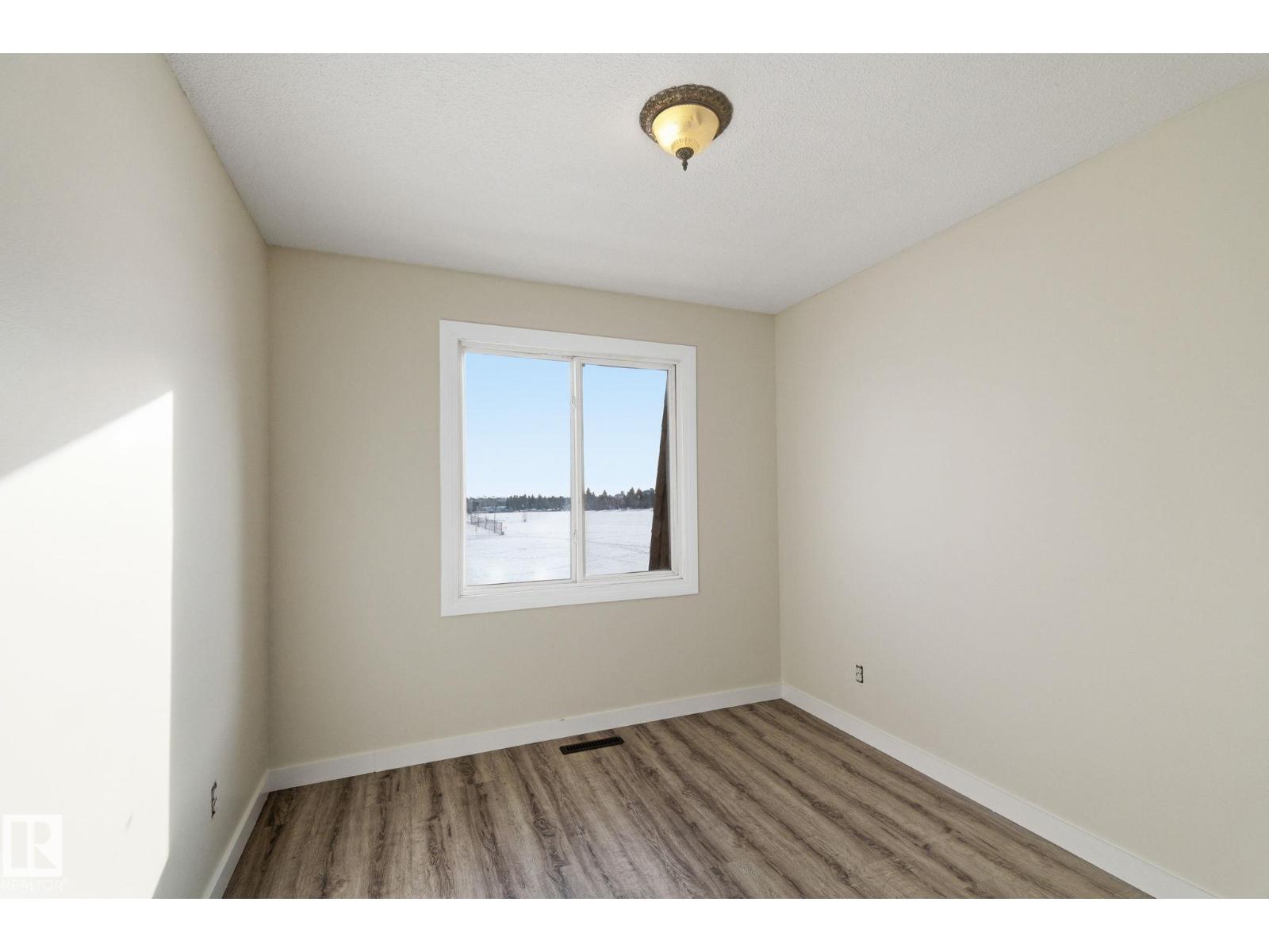 180 Londonderry Sq Nw, Edmonton, Alberta  T5C 3C4 - Photo 28 - E4473751