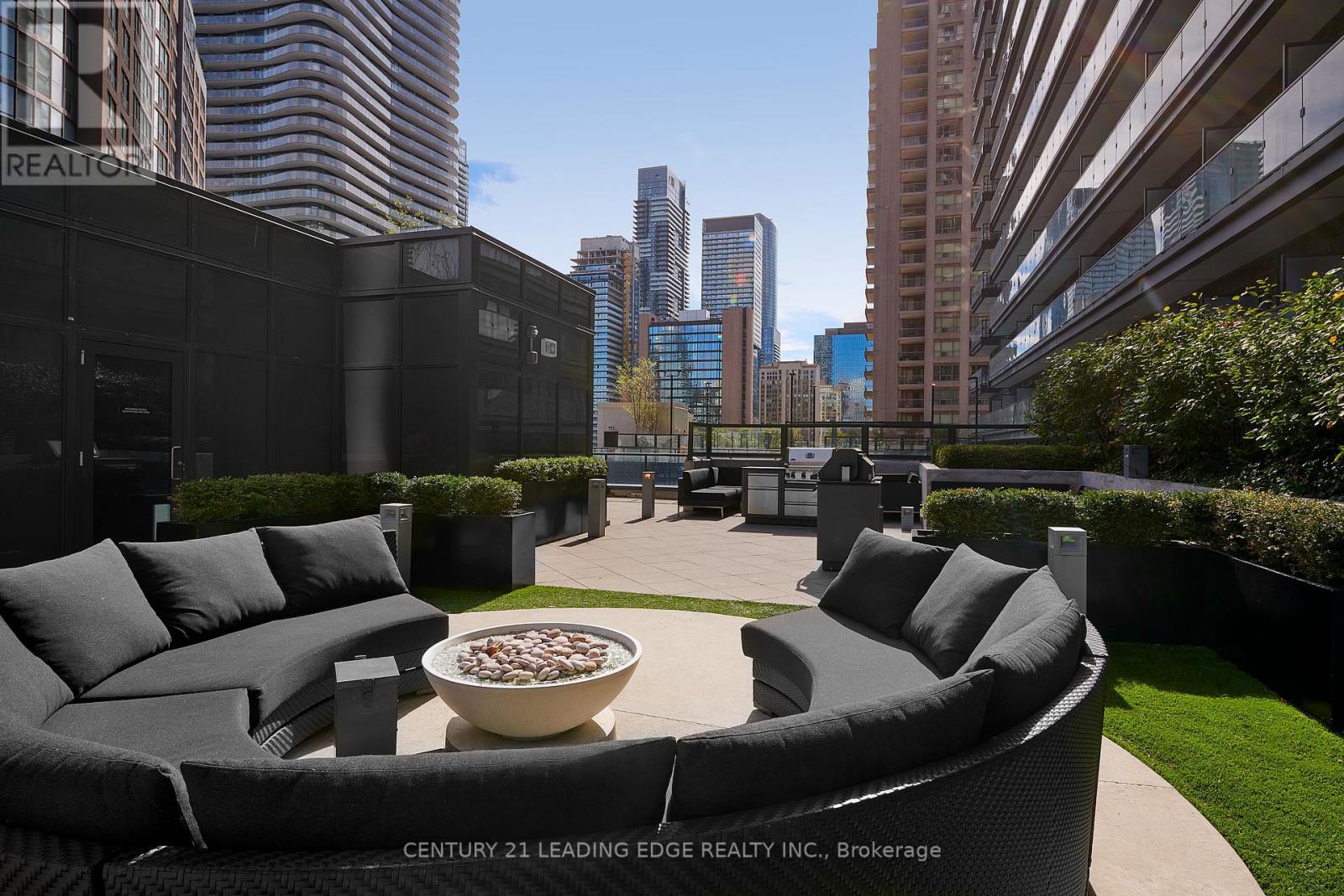 2607 - 955 Bay Street, Toronto, Ontario  M5S 0C6 - Photo 20 - C12796256