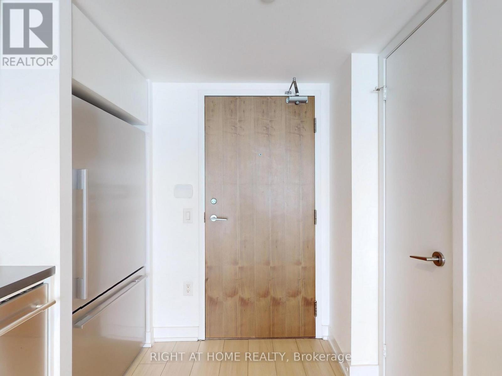 85 Queen's Wharf Road, Toronto, Ontario  M5V 0J9 - Photo 15 - C12796264