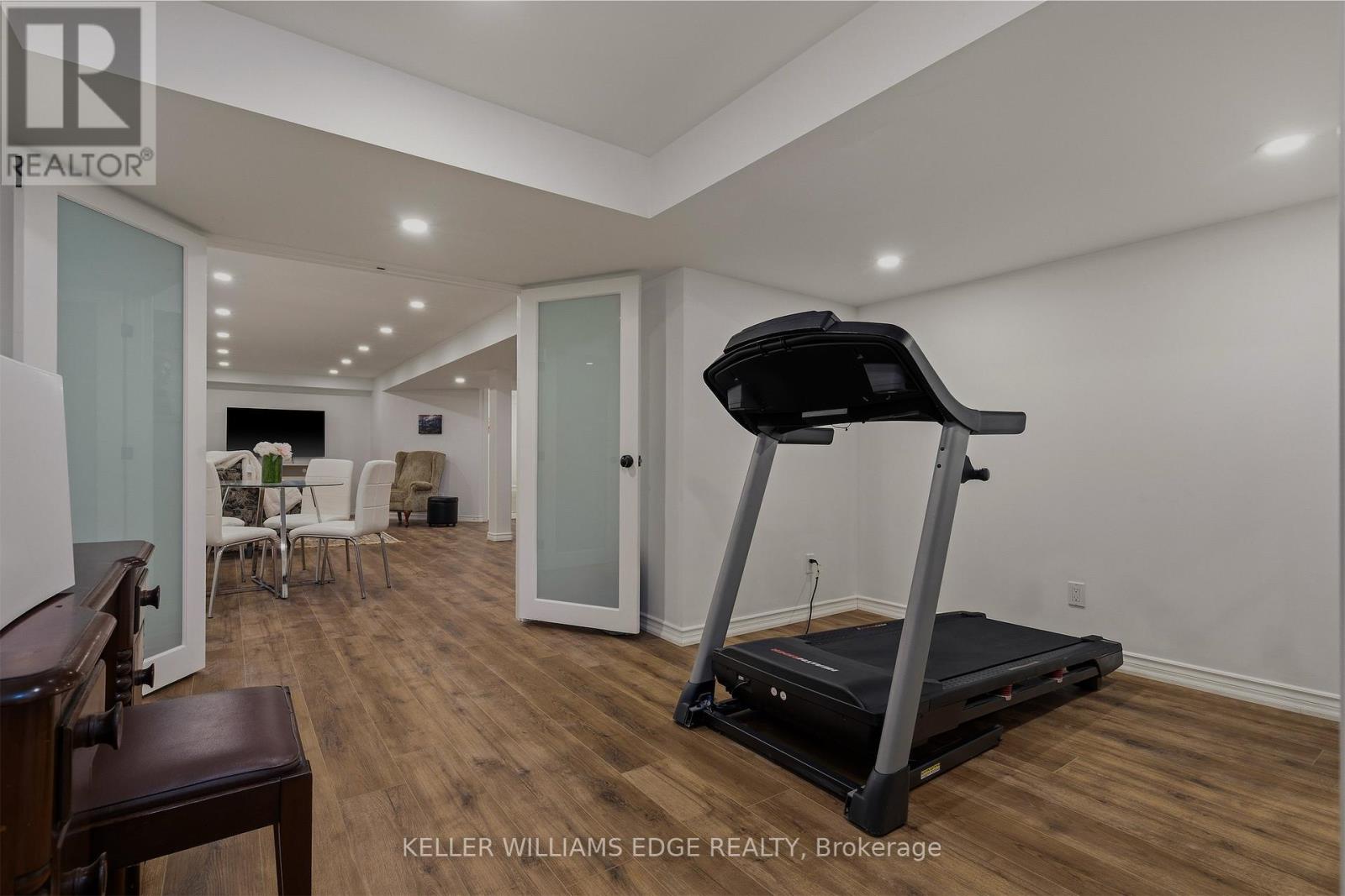 20 - 5255 Lakeshore Road, Burlington, Ontario  L7L 5X6 - Photo 36 - W12796262