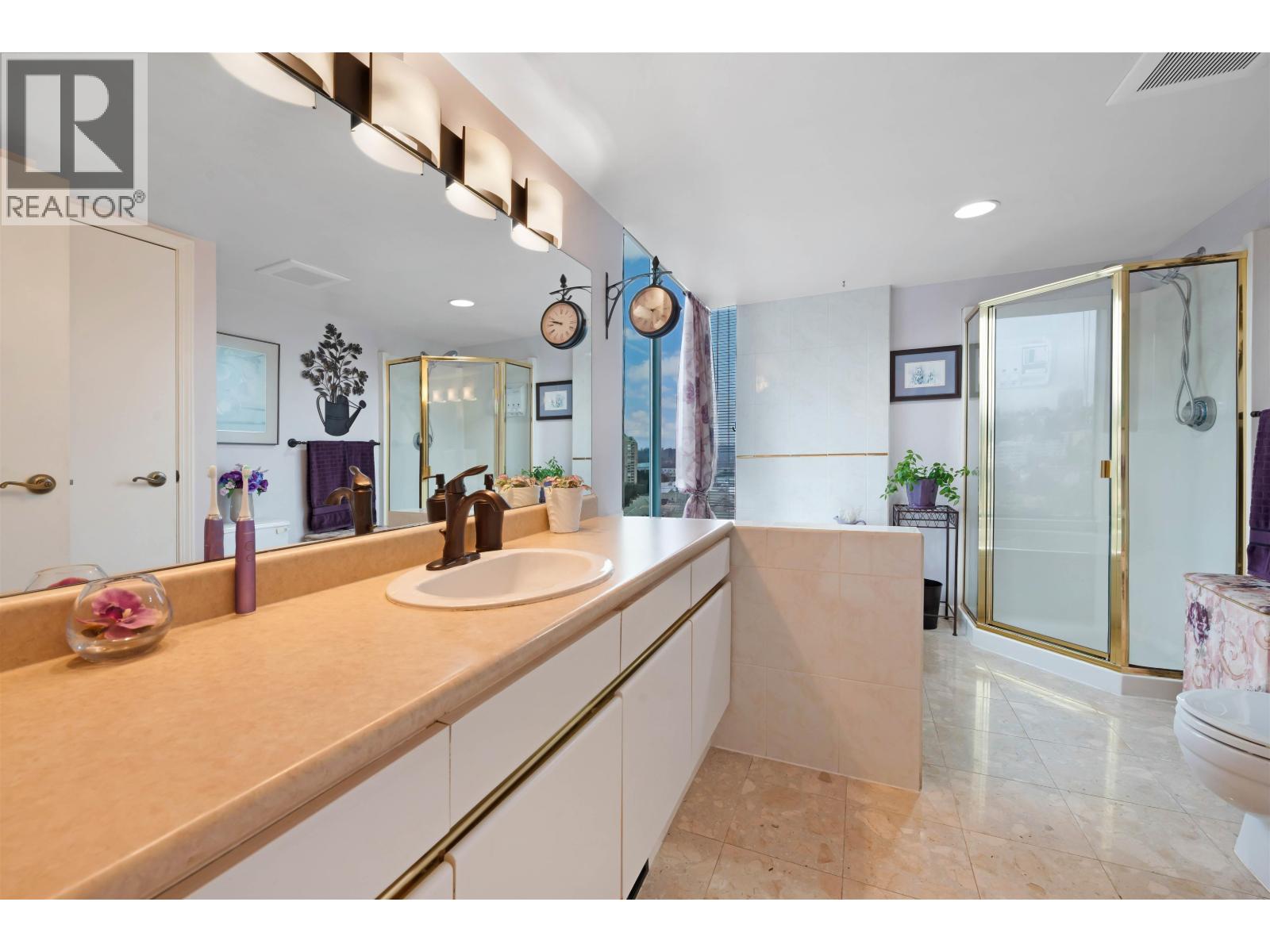 1101 8 Laguna Court, New Westminster, British Columbia  V3M 6M6 - Photo 14 - R3090900