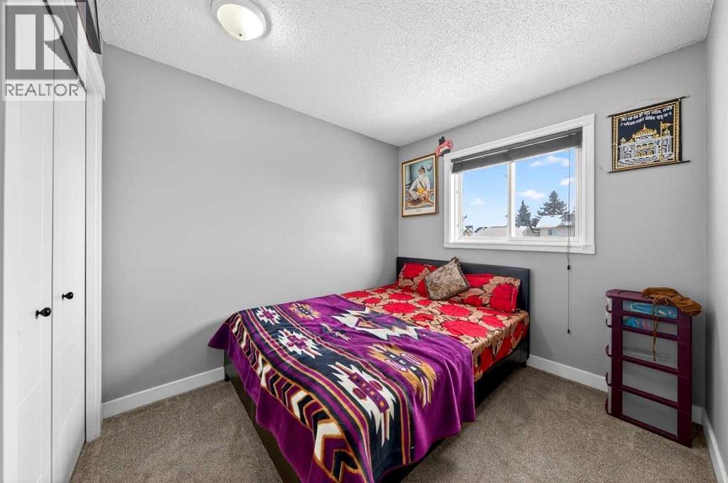 214 Martinwood Place Ne, Calgary, Alberta  T3J 3H6 - Photo 29 - A2284380