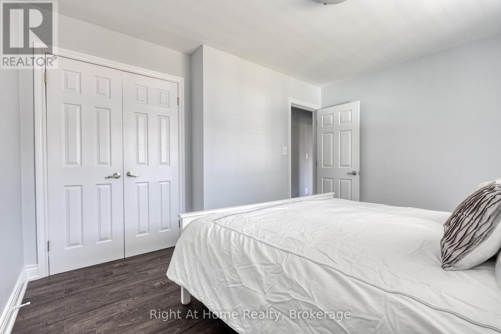 289 1/2 Pelham Road, St. Catharines, Ontario  L2S 3B1 - Photo 14 - X12796284