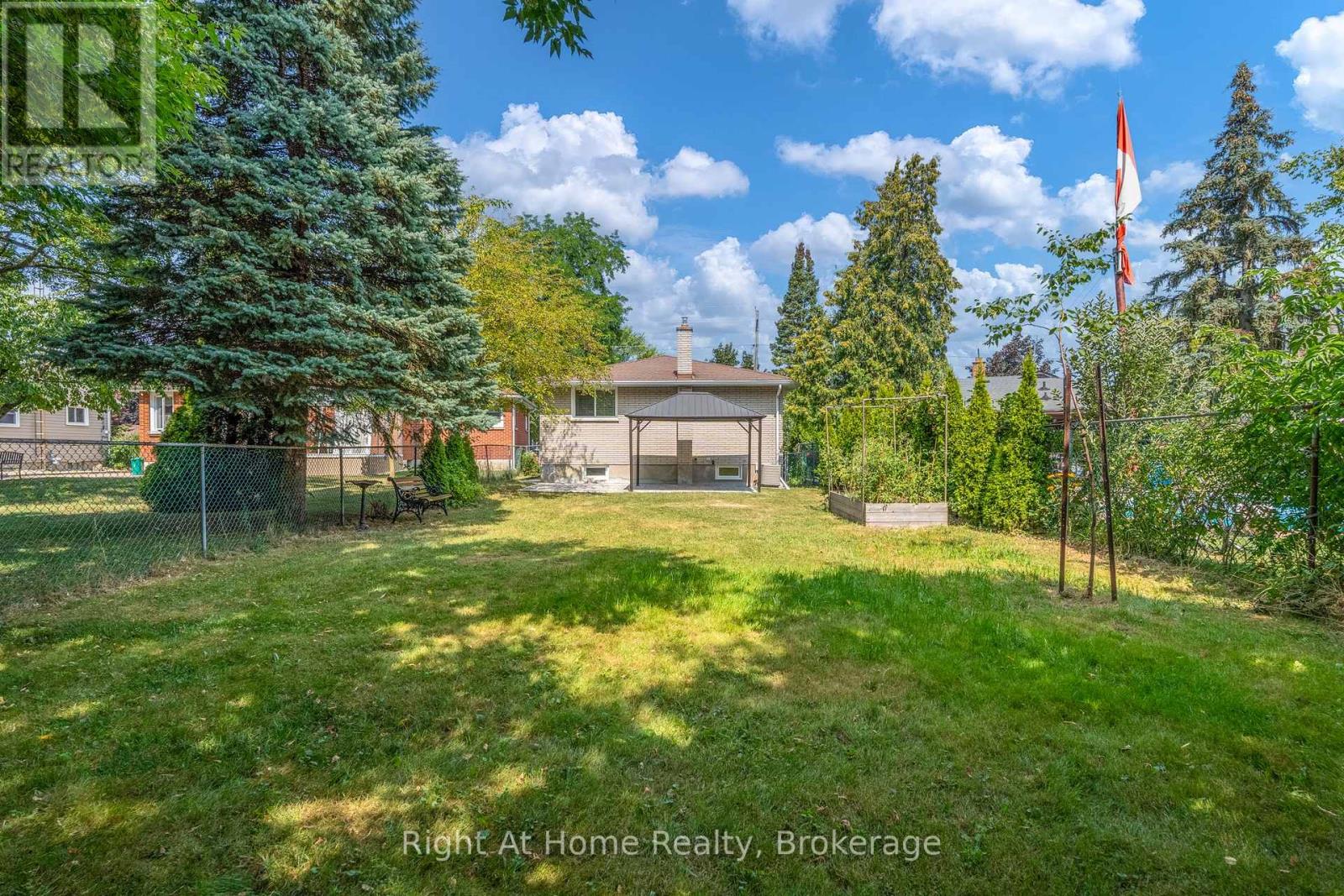 289 1/2 Pelham Road, St. Catharines, Ontario  L2S 3B1 - Photo 28 - X12796284