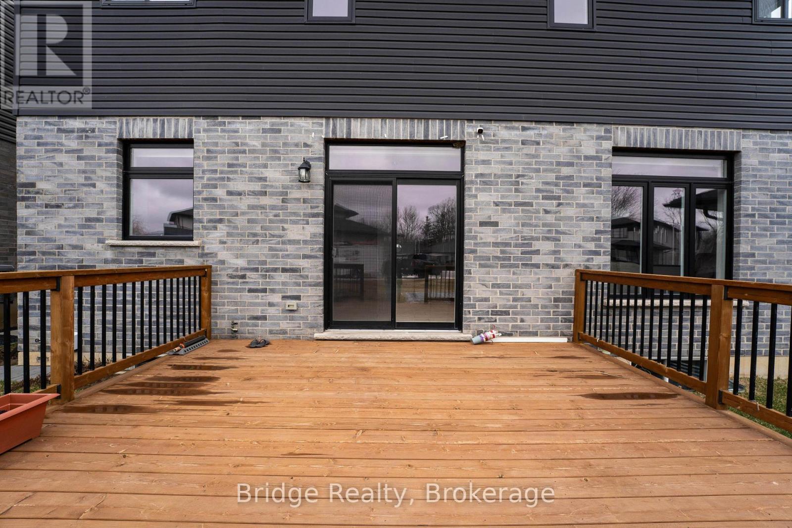 161 Hemlock Street, Woodstock, Ontario  N4S 0E4 - Photo 39 - X12796282