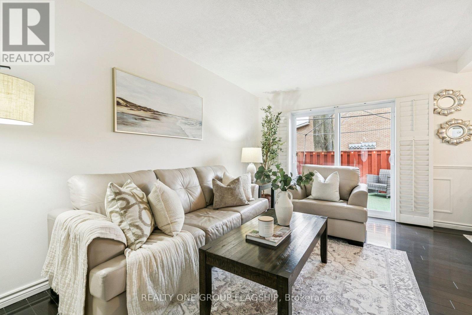 137 - 100 QUIGLEY ROAD, Hamilton, Ontario