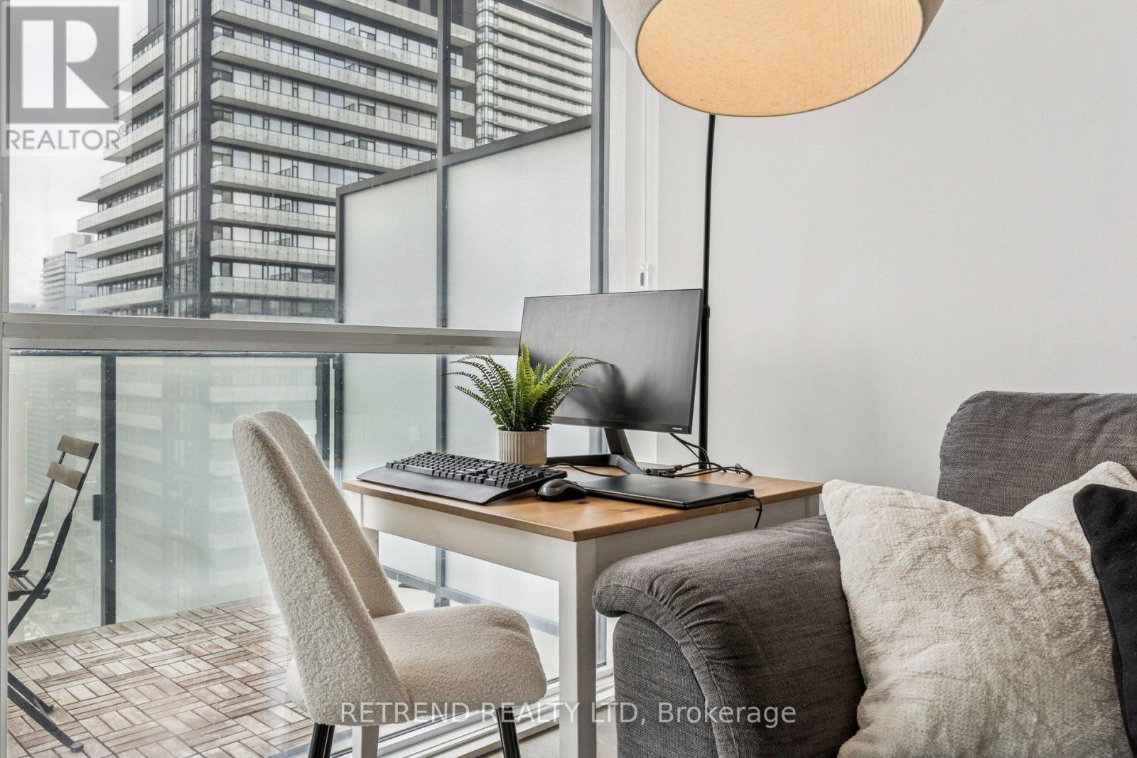 3006 - 15 Grenville Street, Toronto, Ontario  M4Y 0B9 - Photo 13 - C12796274