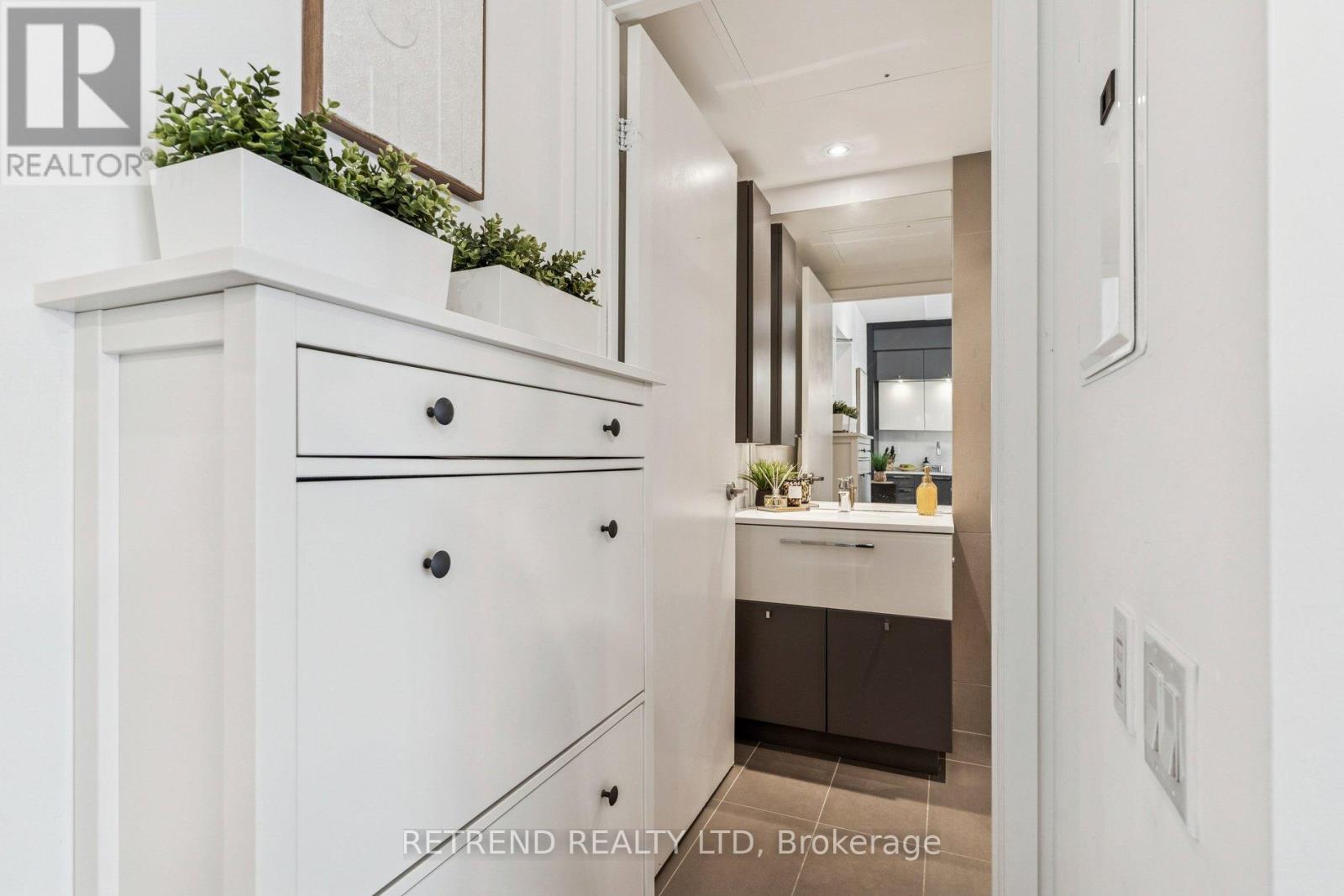 3006 - 15 Grenville Street, Toronto, Ontario  M4Y 0B9 - Photo 27 - C12796274