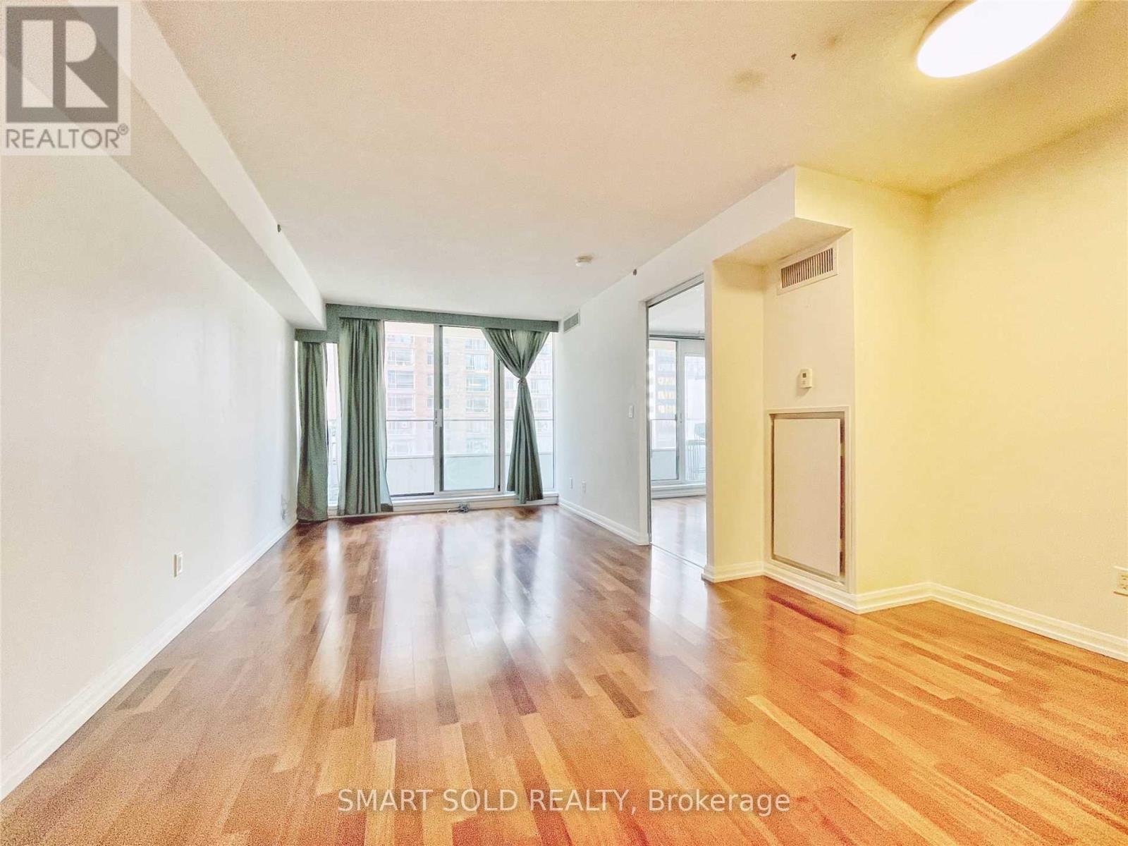 820 - 111 Elizabeth Street, Toronto, Ontario  M5G 1P7 - Photo 6 - C12796280