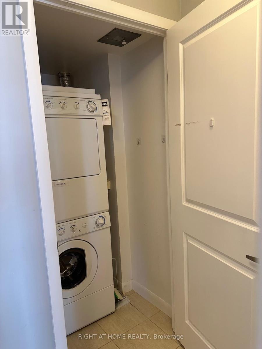 2101 - 5793 Yonge Street, Toronto, Ontario  M2M 0A9 - Photo 6 - C12796290