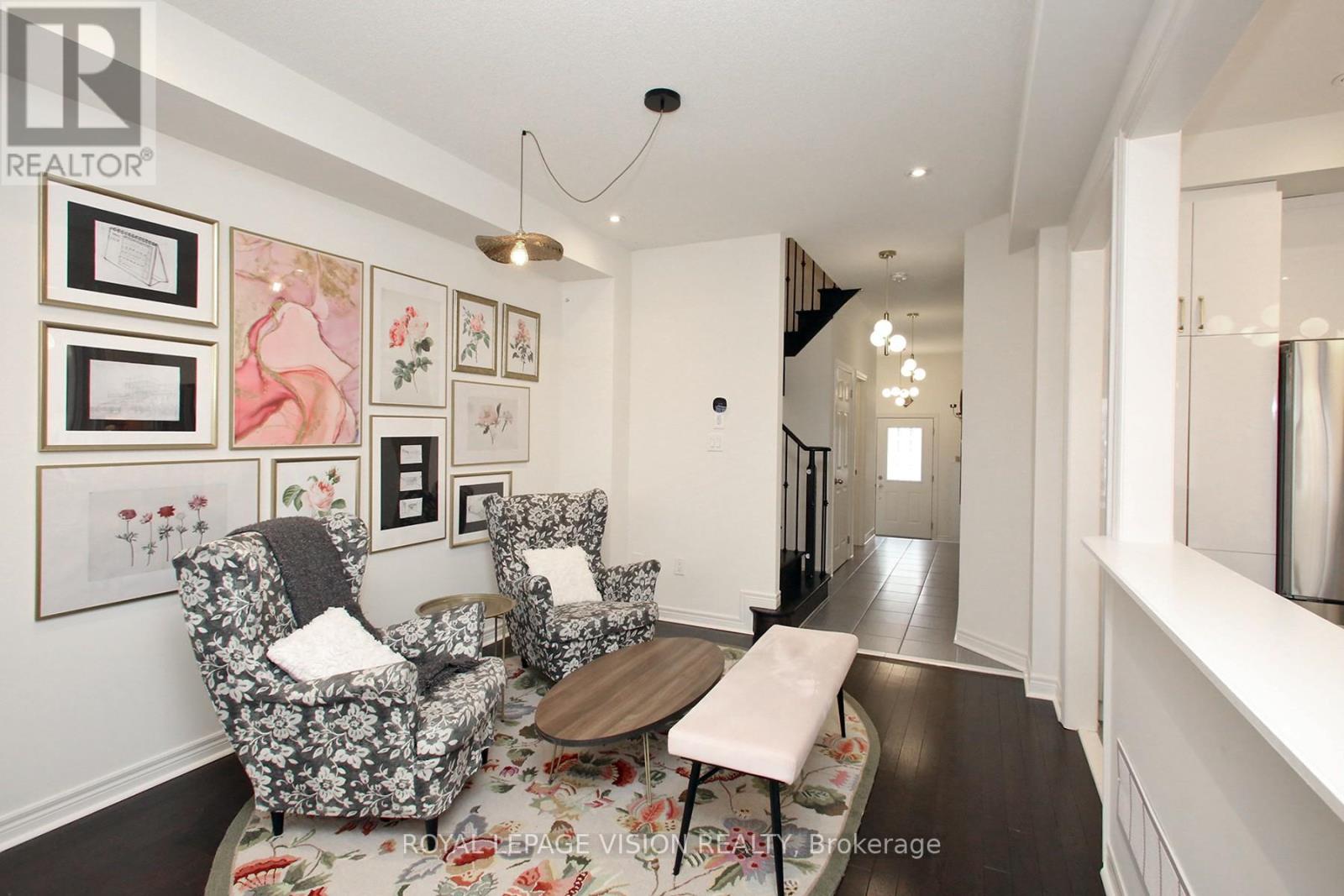 25 Jevons Drive, Ajax, Ontario  L1Z 0Z5 - Photo 5 - E12796292