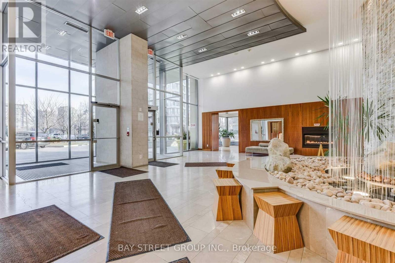 2408 - 225 Webb Drive, Mississauga, Ontario  L5B 4P2 - Photo 24 - W12796276