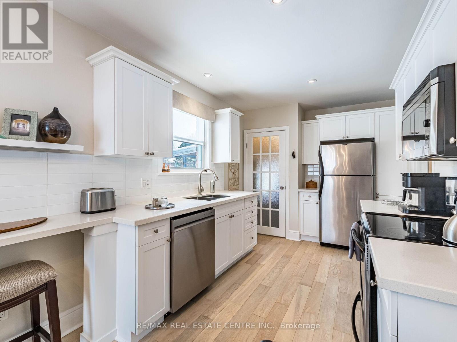 20 Hillier Crescent, Brantford, Ontario  N3R 1X1 - Photo 10 - X12796286