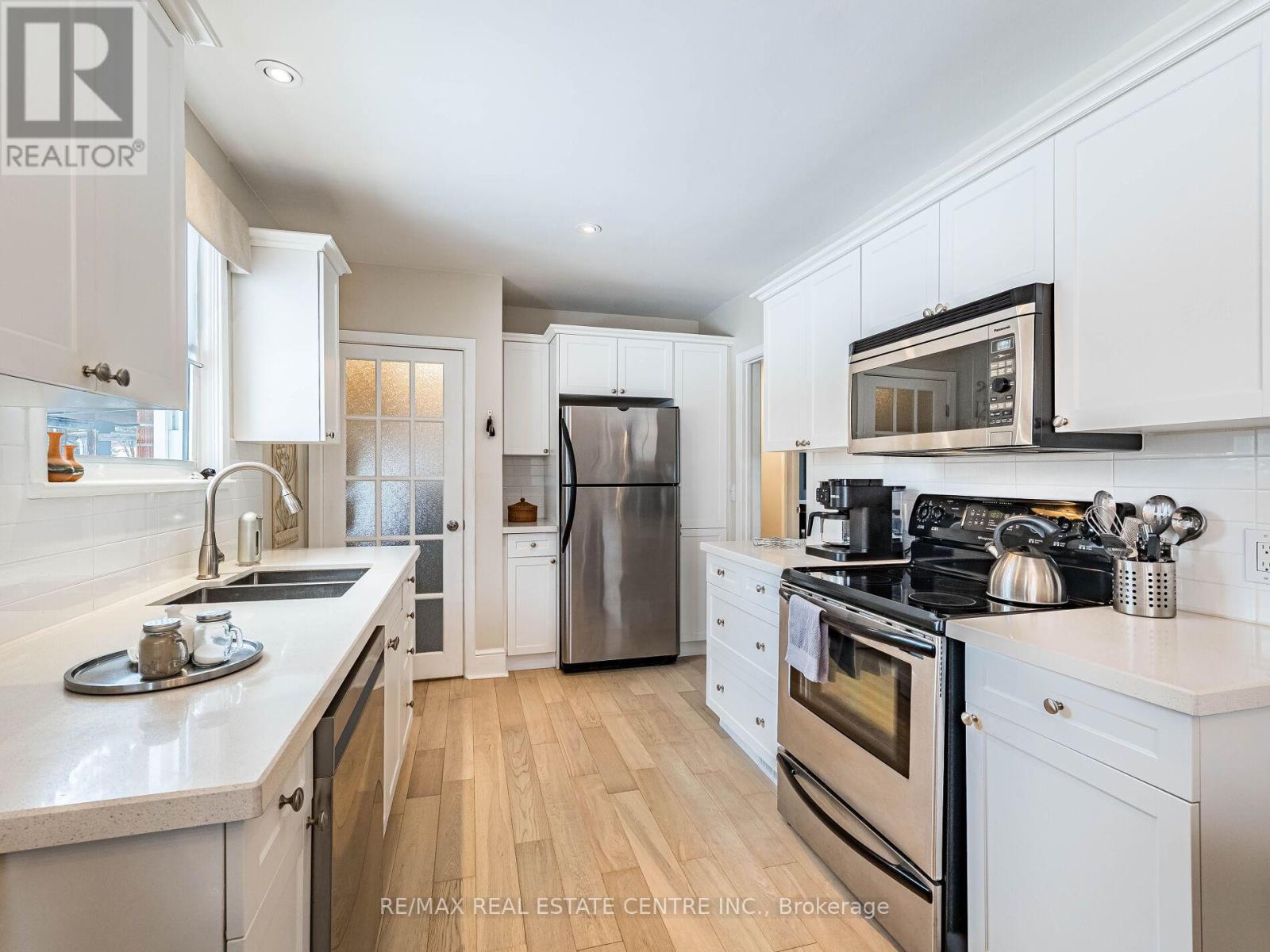 20 Hillier Crescent, Brantford, Ontario  N3R 1X1 - Photo 12 - X12796286