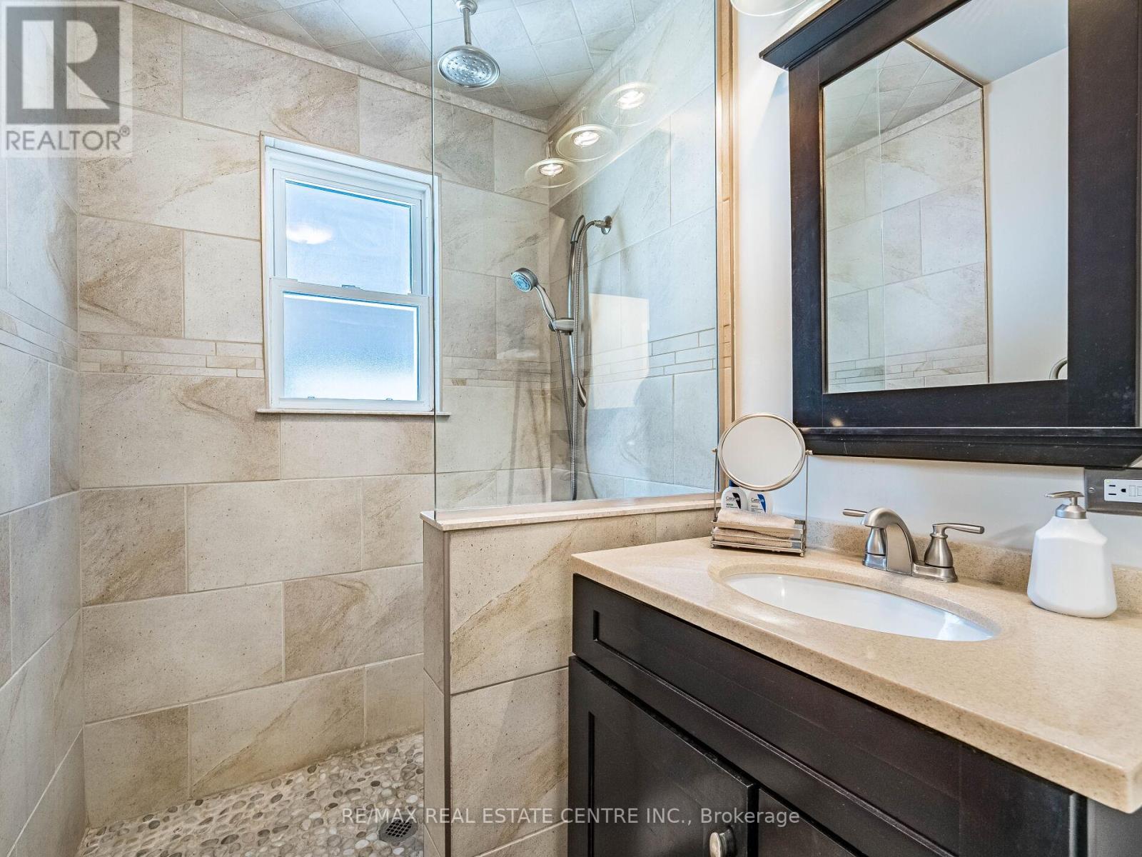 20 Hillier Crescent, Brantford, Ontario  N3R 1X1 - Photo 22 - X12796286