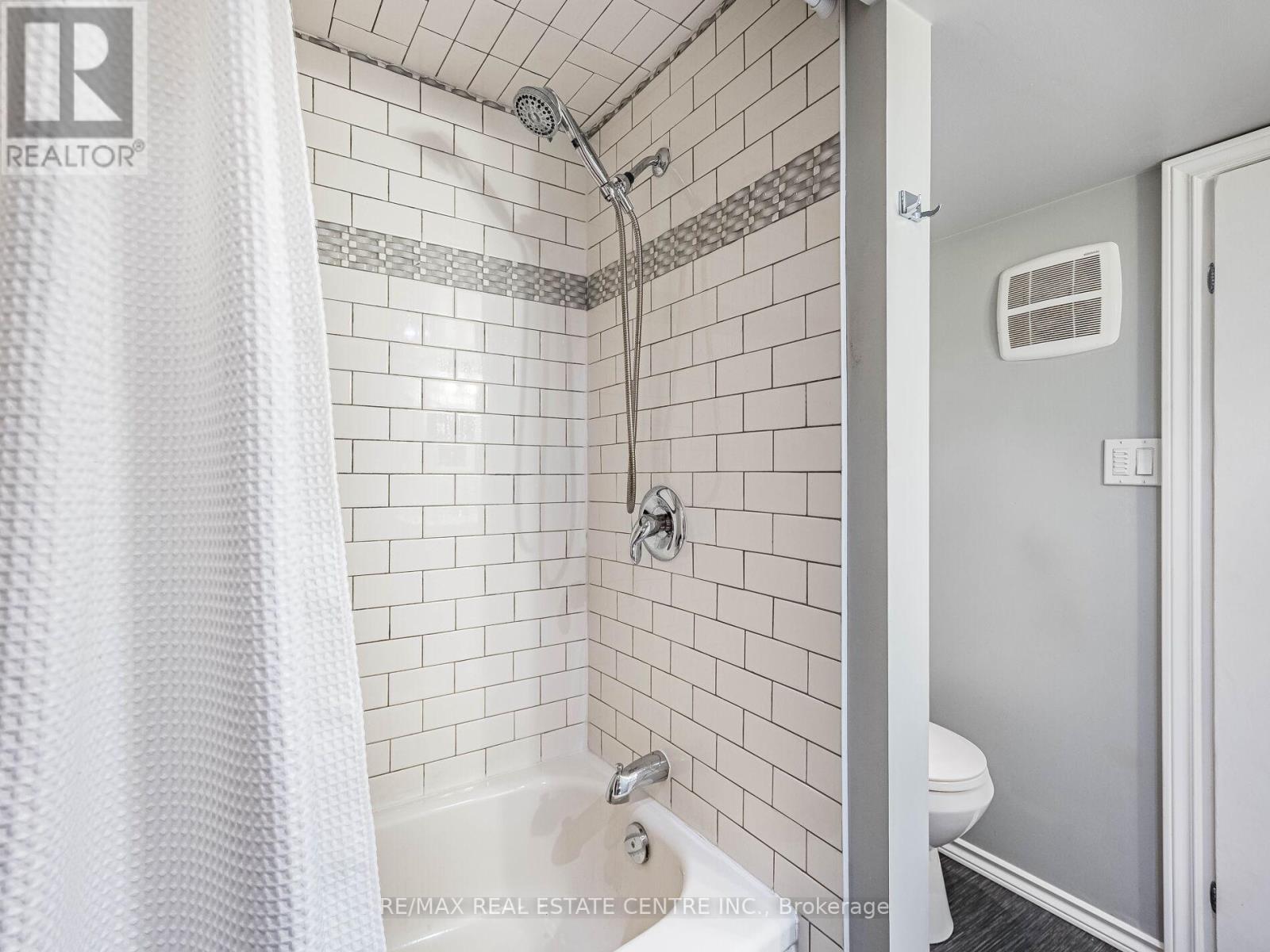 20 Hillier Crescent, Brantford, Ontario  N3R 1X1 - Photo 34 - X12796286