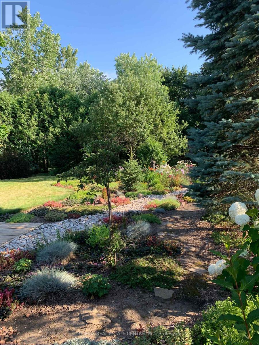 20 Hillier Crescent, Brantford, Ontario  N3R 1X1 - Photo 40 - X12796286