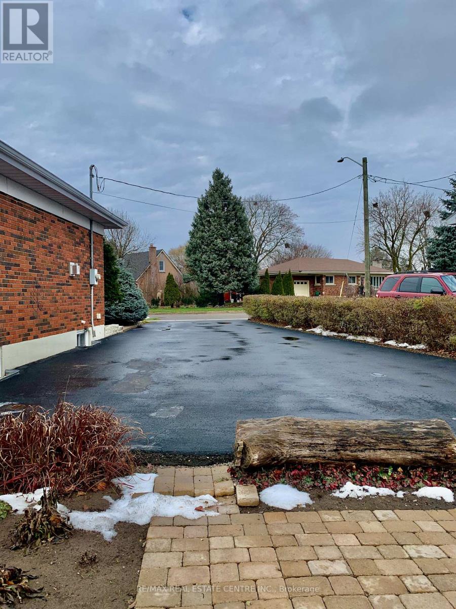 20 Hillier Crescent, Brantford, Ontario  N3R 1X1 - Photo 47 - X12796286