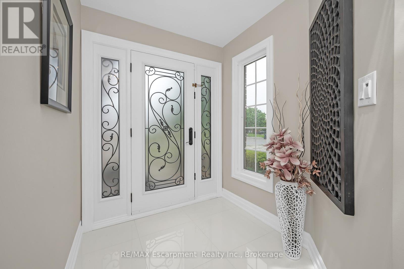 357 Nahani Way, Mississauga, Ontario  L4Z 3B1 - Photo 5 - W12796298