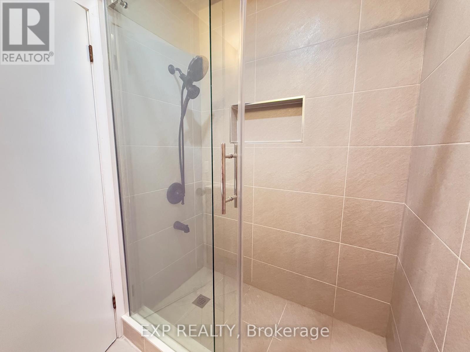 377 Vesta Place, London East, Ontario  N5Y 1G4 - Photo 12 - X12796302