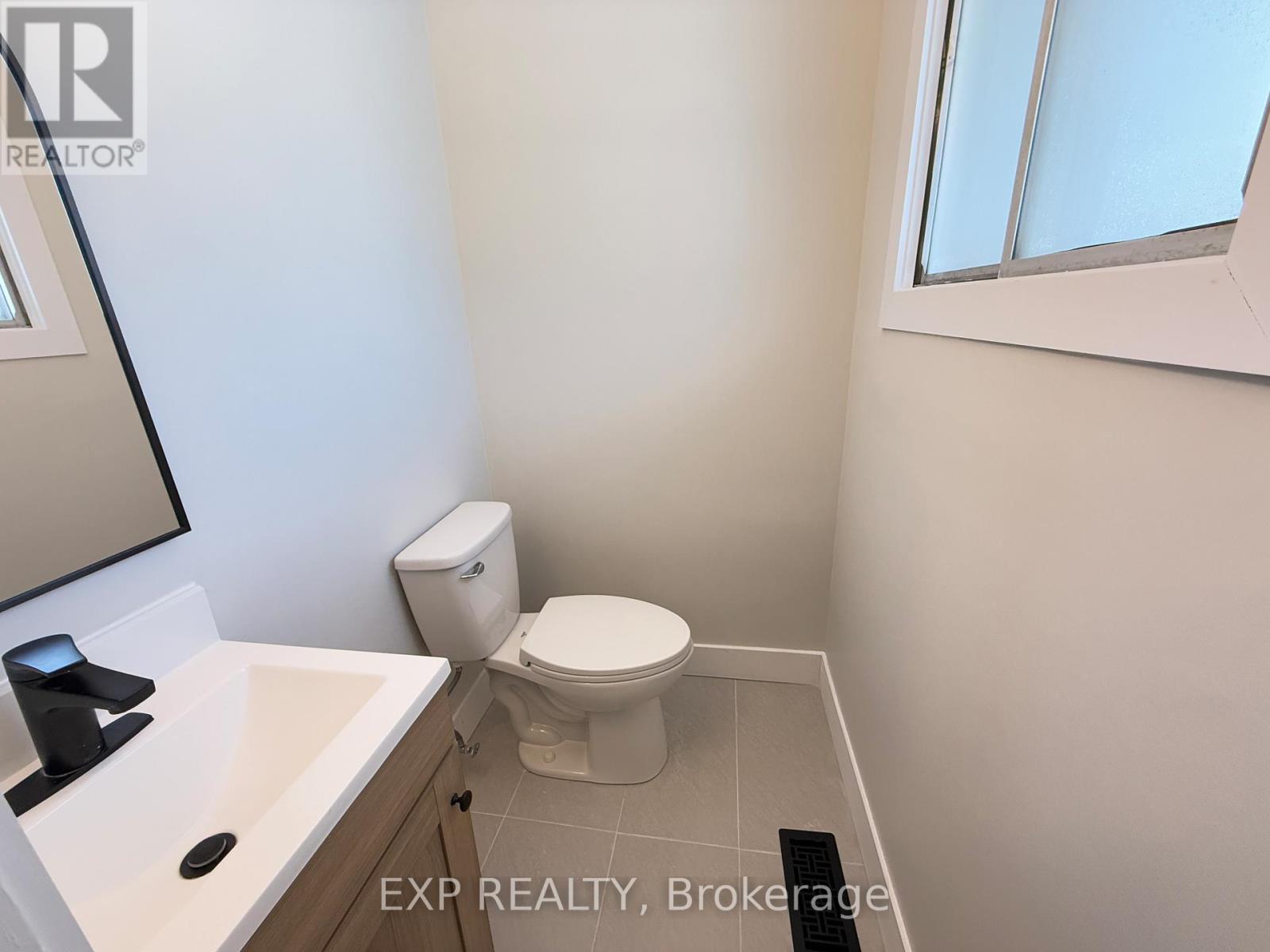 377 Vesta Place, London East, Ontario  N5Y 1G4 - Photo 14 - X12796302