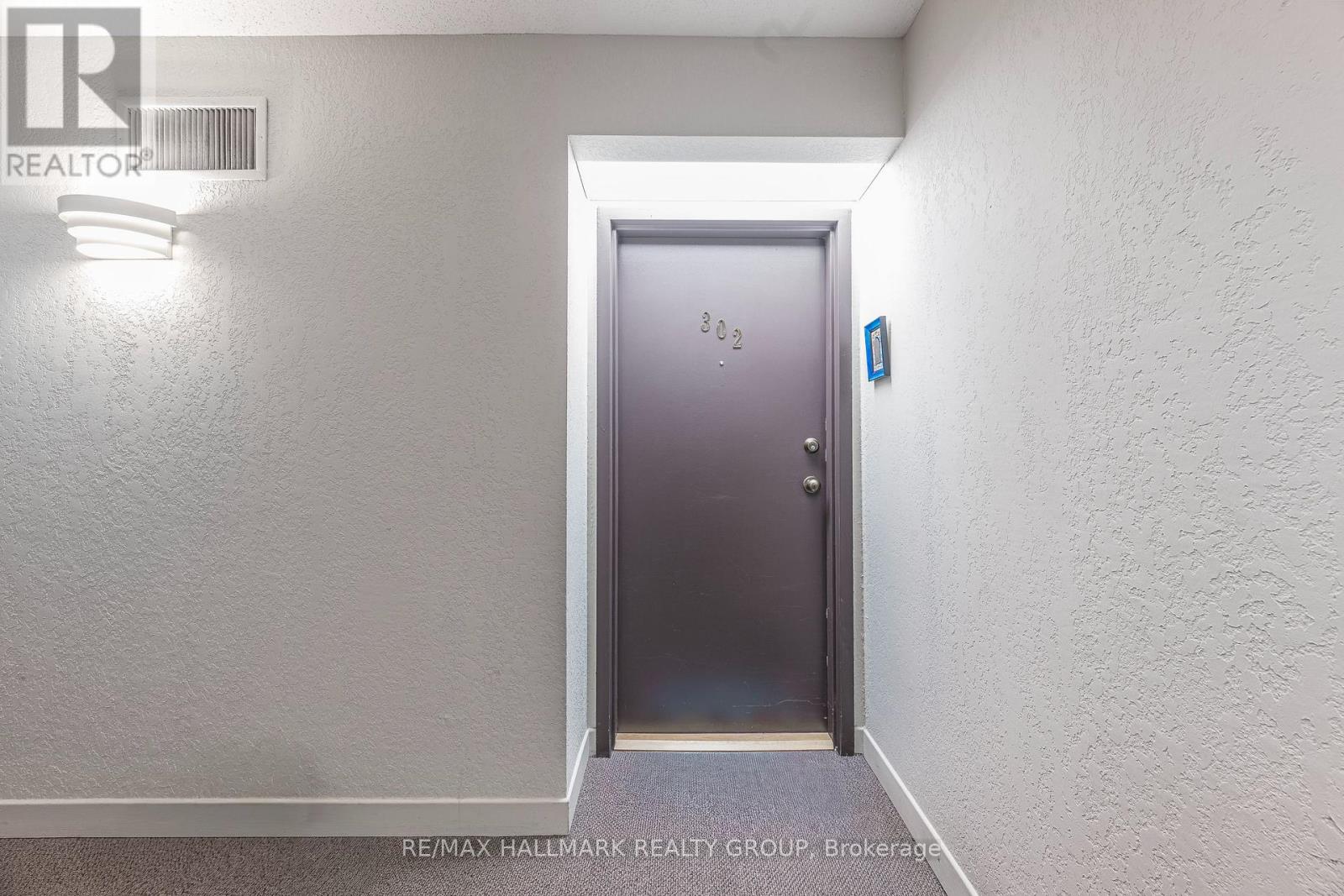 302 - 318 Lorry Greenberg Drive, Ottawa, Ontario  K1T 2R5 - Photo 7 - X12796308