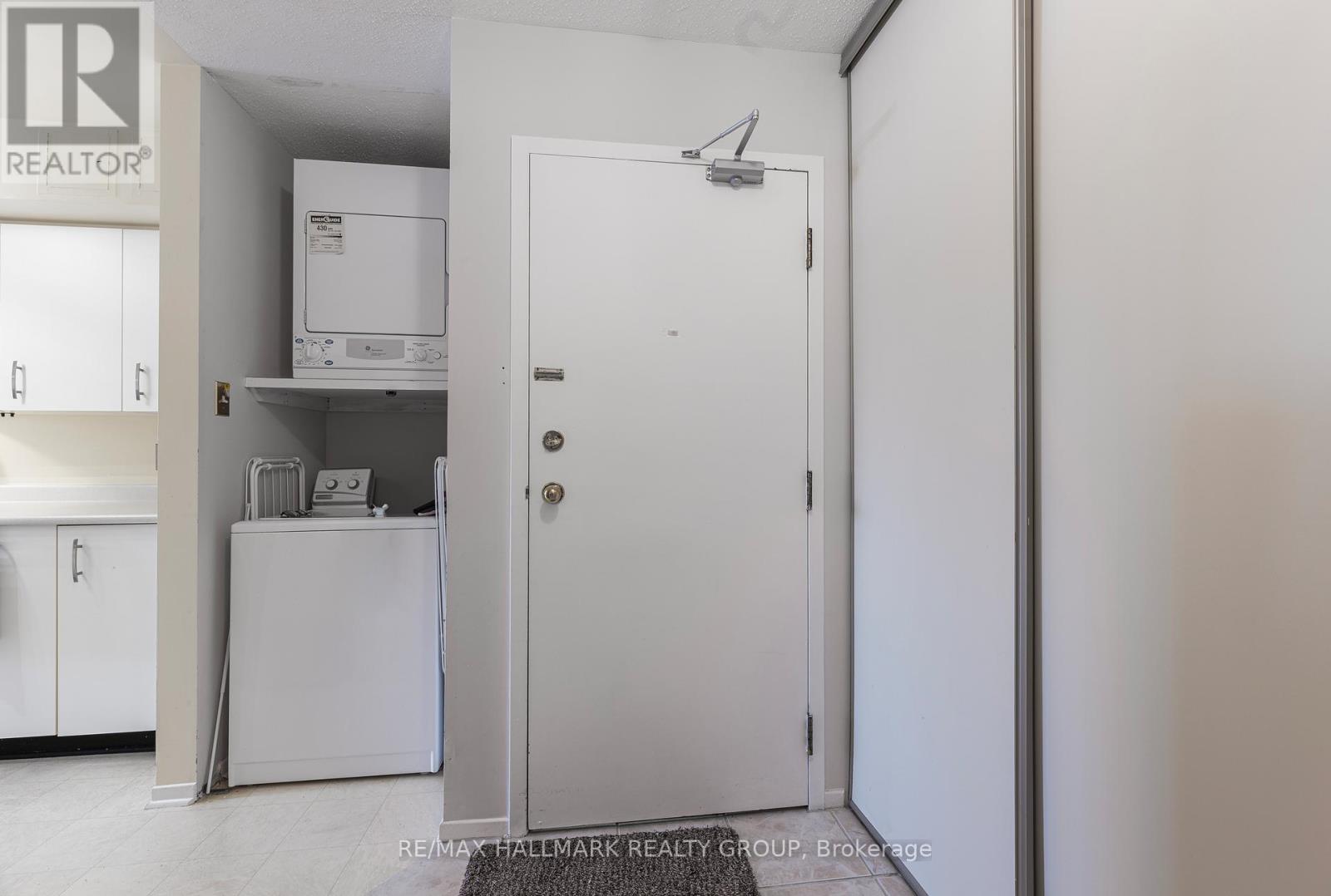 302 - 318 Lorry Greenberg Drive, Ottawa, Ontario  K1T 2R5 - Photo 9 - X12796308