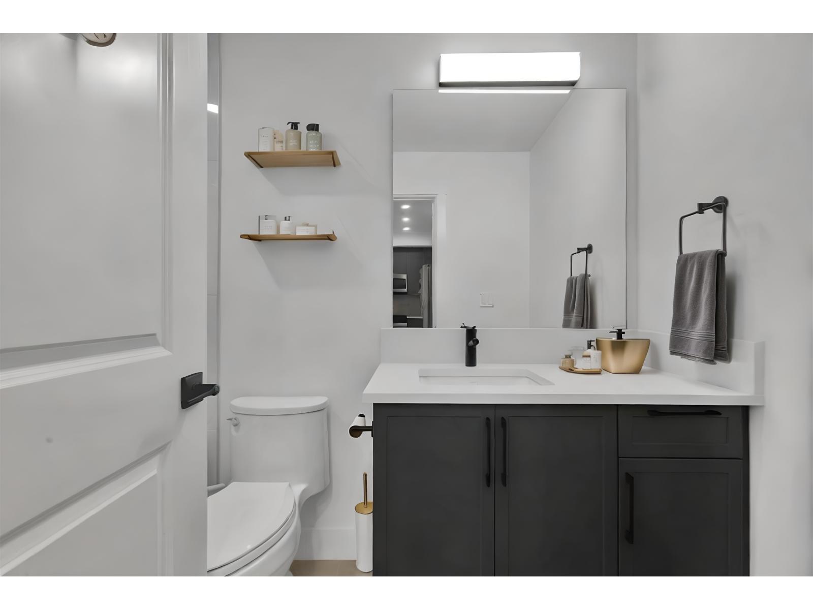 304 3480 146a Street, Surrey, British Columbia  V4P 0H6 - Photo 4 - R3090211