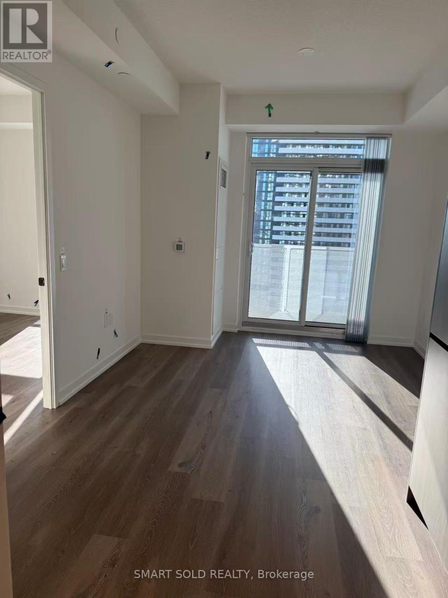 3015 - 28 Interchange Way, Vaughan, Ontario  L4K 0P8 - Photo 7 - N12796296