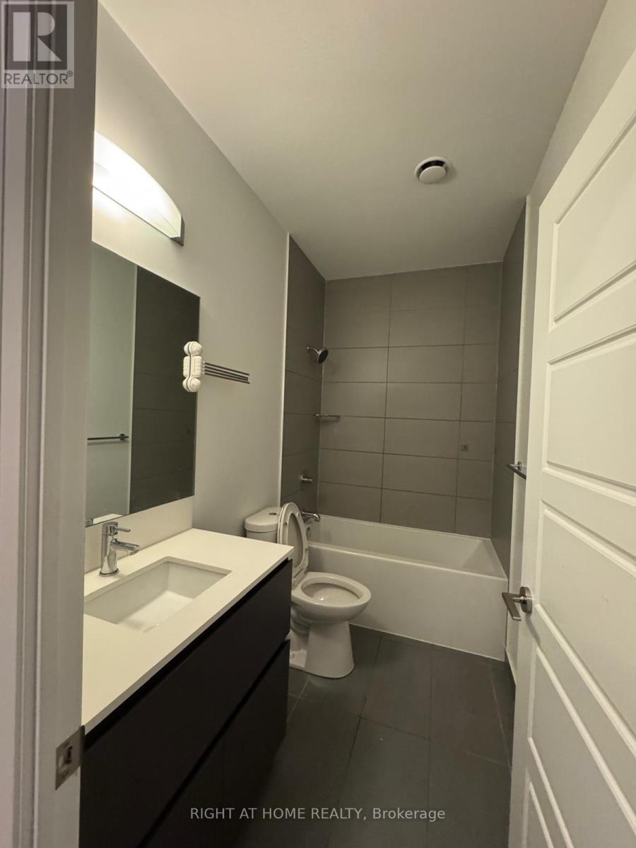 812 - 15 Water Walk Drive, Markham, Ontario  L6G 0G2 - Photo 8 - N12796324