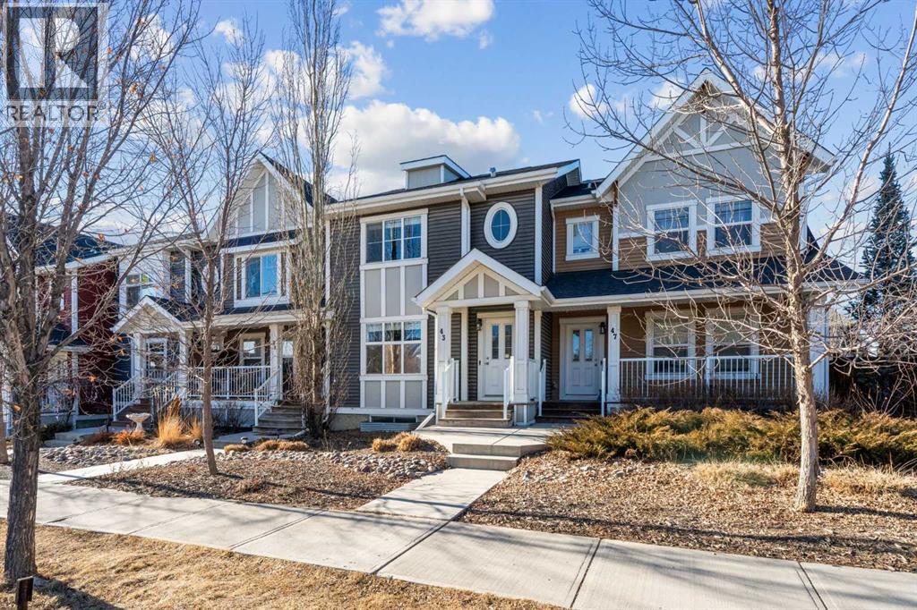 43 Sunset Road, Cochrane, Alberta  T4C 0W3 - Photo 2 - A2286348