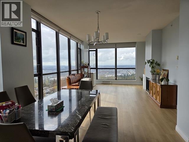 2001 6823 Station Hill Drive, Burnaby, British Columbia  V3N 0A9 - Photo 3 - R3090822