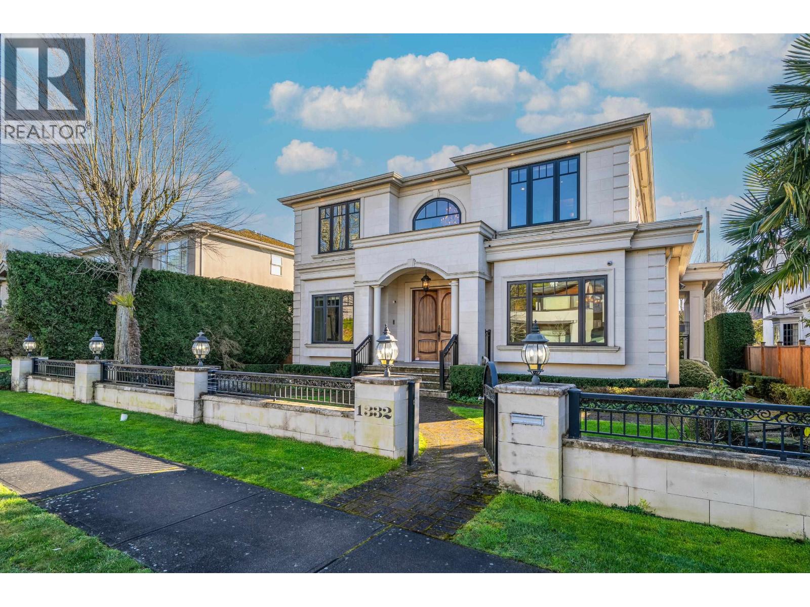 1332 W 47TH AVENUE, Vancouver, British Columbia