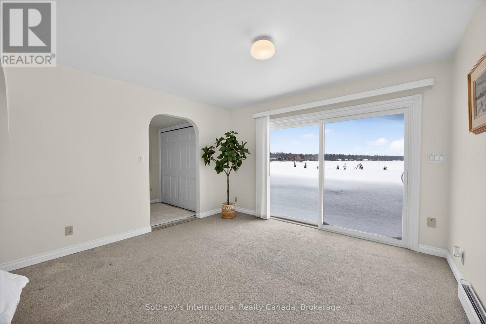 1420 Tiny Beaches Road N, Tiny, Ontario L9M 0H3 - Photo 23 - S12796382