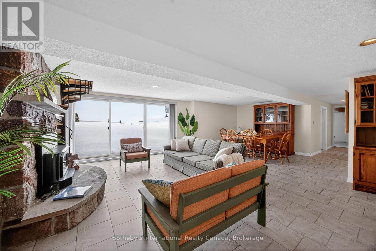 1420 Tiny Beaches Road N, Tiny, Ontario L9M 0H3 - Photo 26 - S12796382