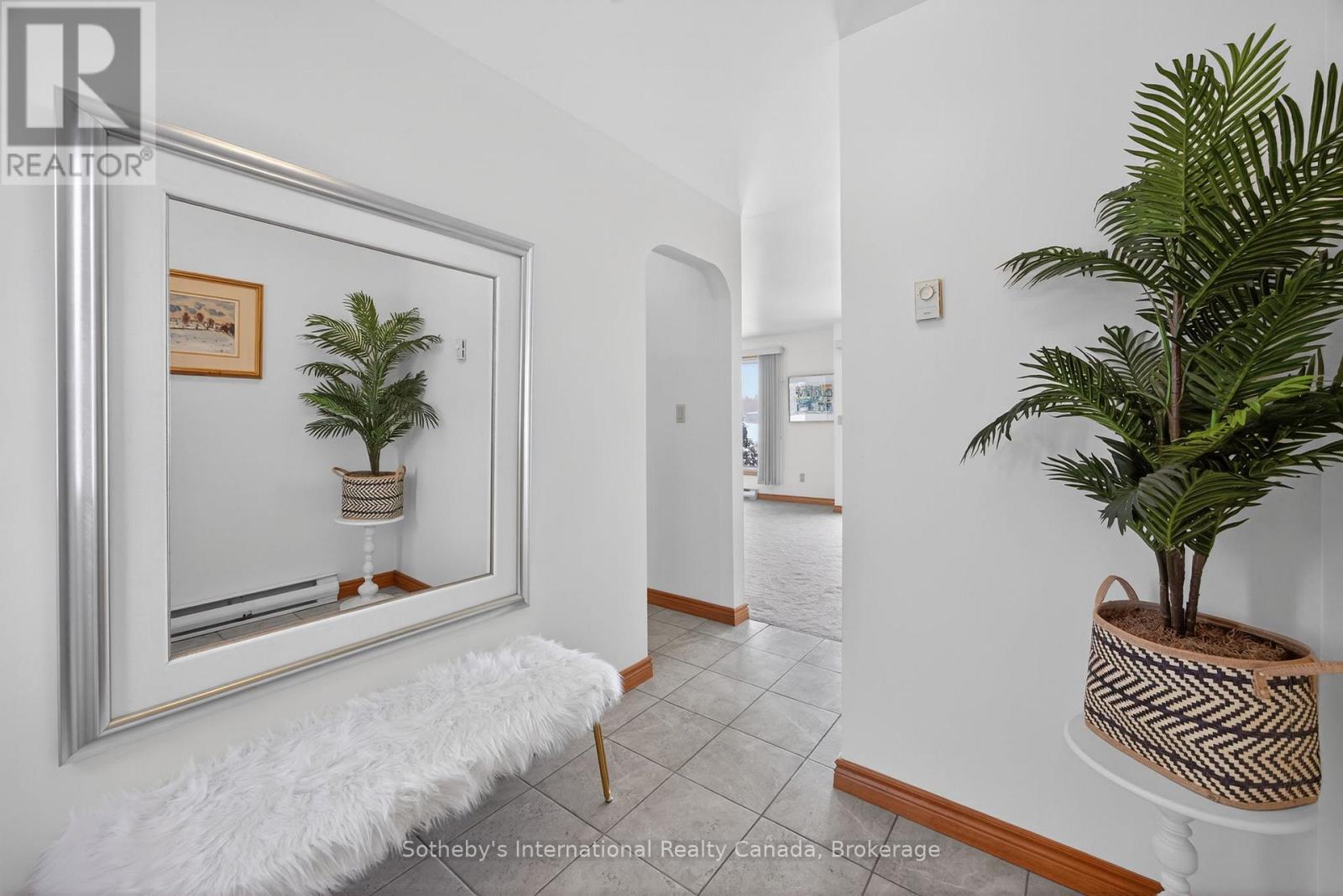 1420 Tiny Beaches Road N, Tiny, Ontario L9M 0H3 - Photo 7 - S12796382