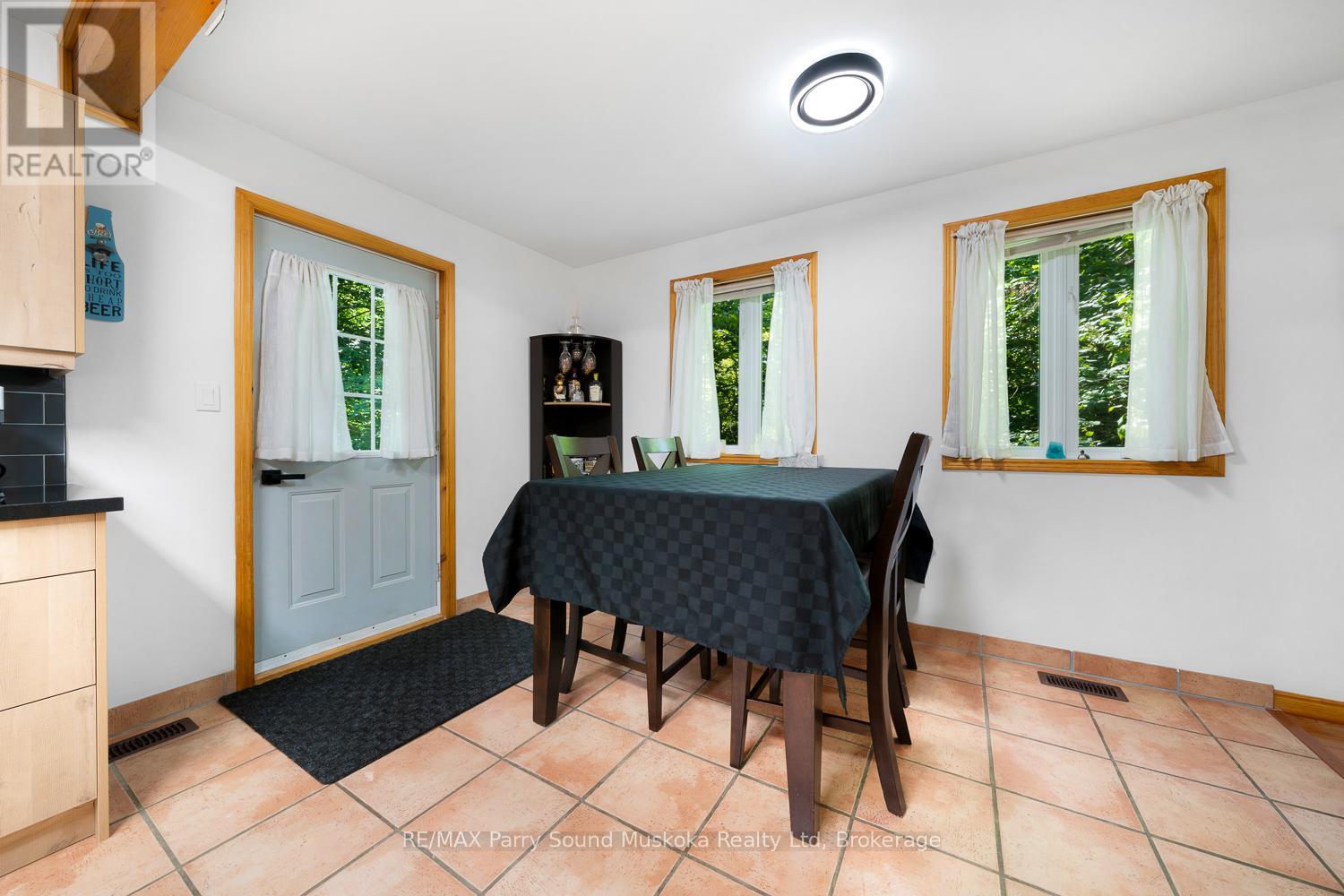 113 Bayview Drive, Carling, Ontario  P0G 1G0 - Photo 16 - X12796376