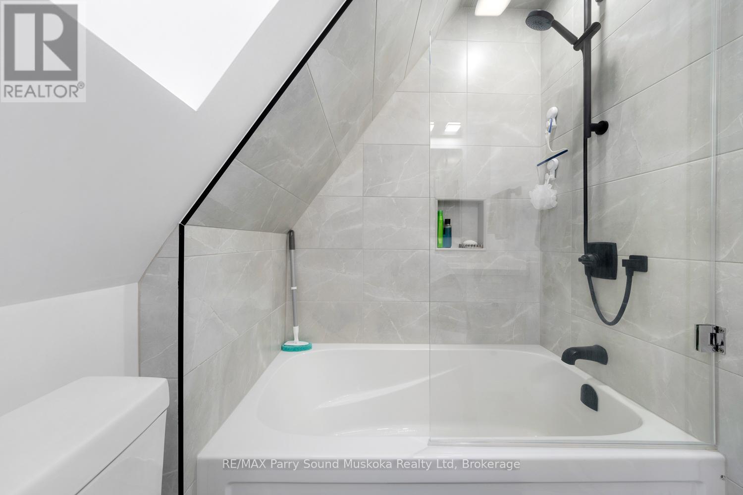 113 Bayview Drive, Carling, Ontario  P0G 1G0 - Photo 33 - X12796376